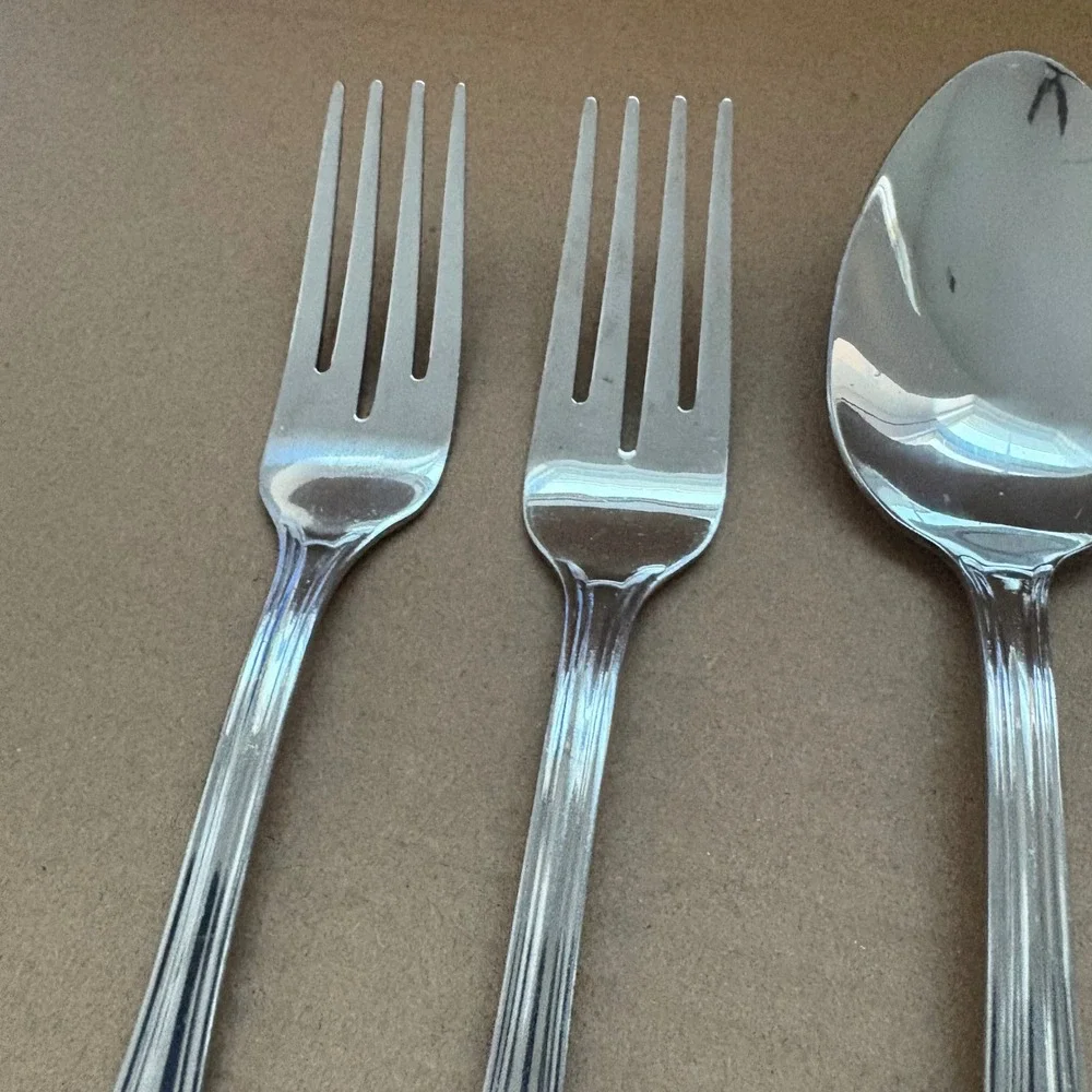 Cambridge Stainless Steel Silverware Set, 7 Pieces,‎ Knives Spoons Forks, China